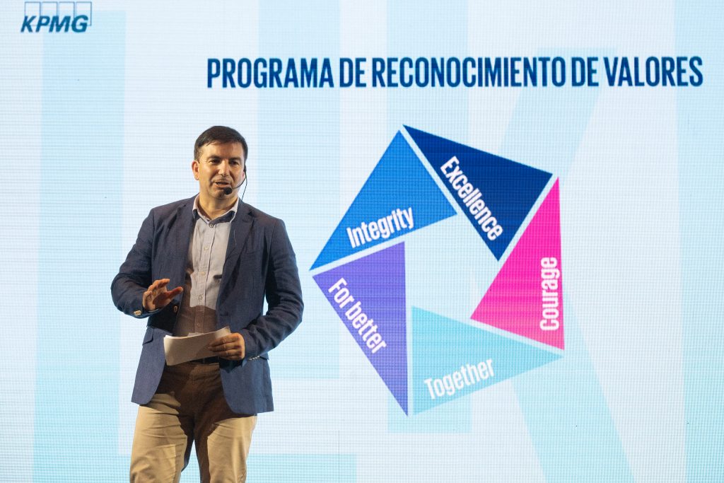 Fotografia de evento corporativo para empresa en Zaragoza